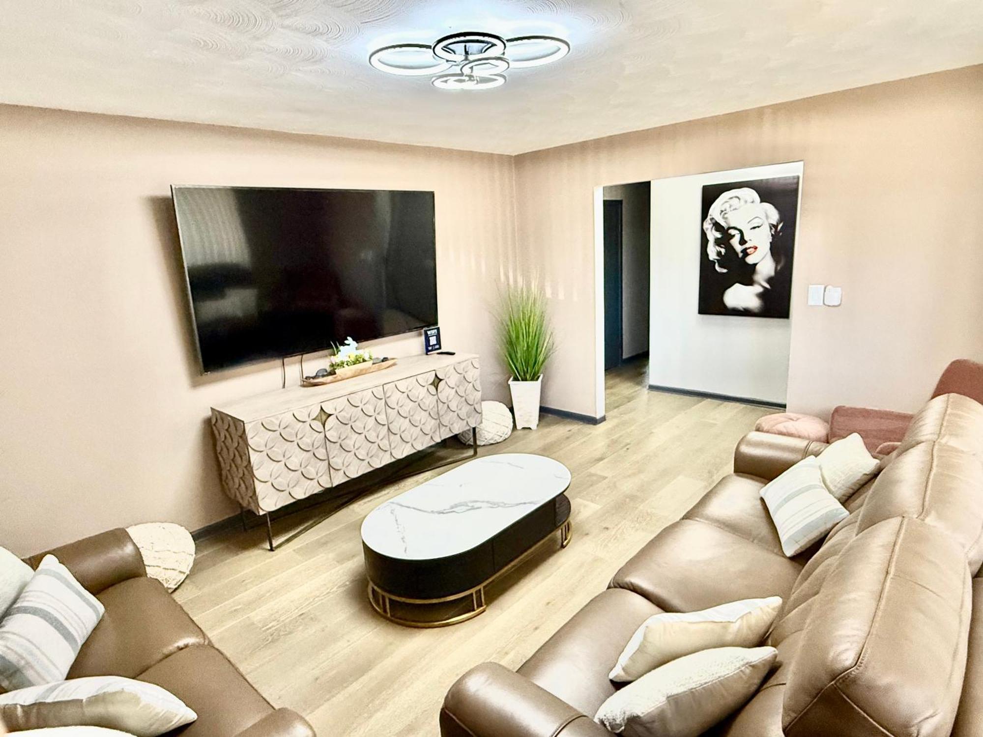 Delightful 3 Bedroom Home 印第安納波利斯 外观 照片